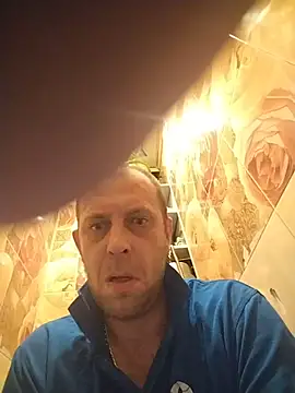 MaxDevilWhite online show from October 25, 8:16 am