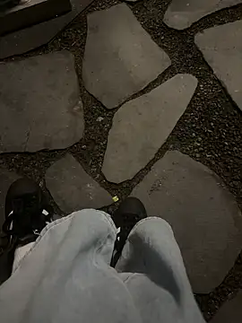 Snapshot of Phil_6677 chatting on October 12, 6:57 pm Phil 6677 online show from October 12, 6:57 pm