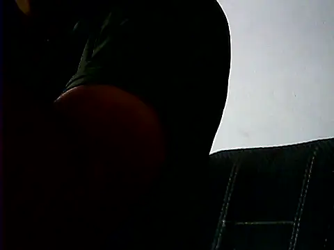 Snapshot of Nightservice27 chatting on October 28, 5:15 pm Nightservice27 online show from October 28, 5:15 pm