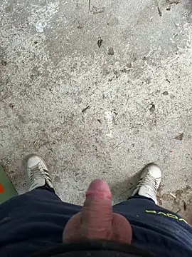 Snapshot of bigplut chatting on February 16, 1:27 pm bigplut online show from February 16, 1:27 pm