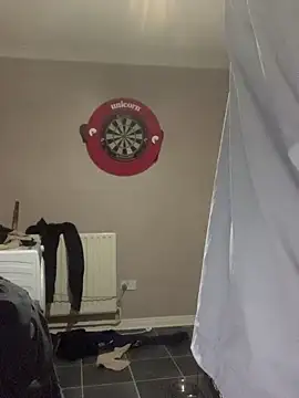 hunkiefend21 online show from February 26, 12:49 am