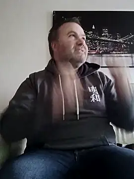 Pourleplasirs online show from February 22, 4:26 pm