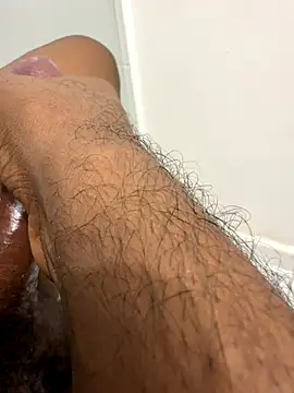 jhonnes  online show from October 14, 1:12 am