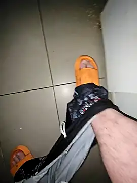 Usame como quieras online show from November 11, 6:24 pm