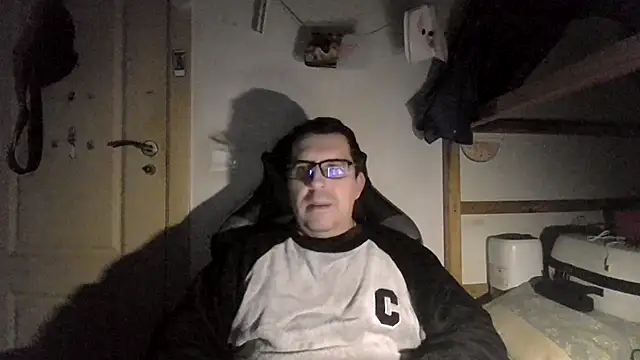 Usame como quieras online show from January 27, 10:06 pm