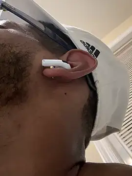 loranzo17a online show from February 20, 2:18 am