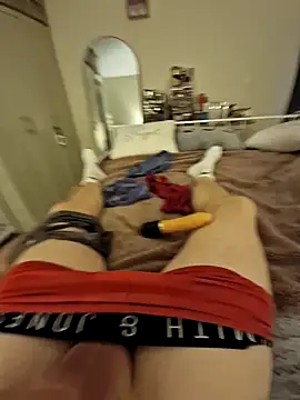 blueeyeblonde33 online show from February 4, 7:40 am