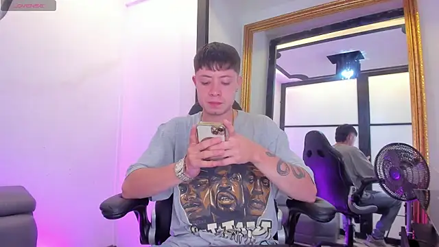 marcuscollins1  online show from October 15, 2:57 pm