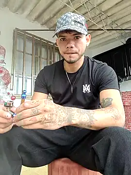 Niick01  online show from January 15, 5:59 pm