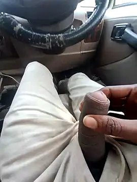 Snapshot of Singleboylucknow chatting on February 1, 7:36 am Singleboylucknow online show from February 1, 7:36 am