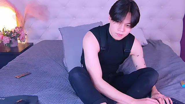 Snapshot of just_gay_ chatting on March 15, 1:18 pm just gay  online show from March 15, 1:18 pm