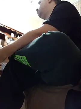 NAvoglia online show from February 7, 9:31 pm