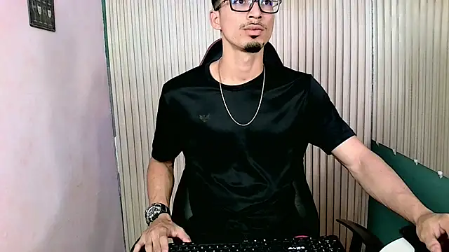 Becker2  online show from January 5, 5:38 pm