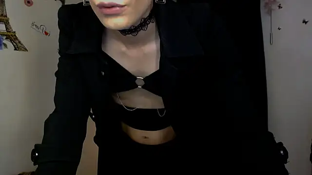 Snapshot of NovaNyx11 chatting on September 18, 10:01 pm NovaNyx11 online show from September 18, 10:01 pm