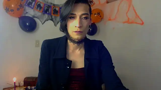 Snapshot of NovaNyx11 chatting on October 9, 8:36 pm NovaNyx11 online show from October 9, 8:36 pm