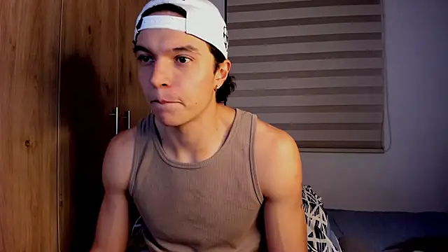 Mastrangelo xxx online show from February 5, 6:42 am