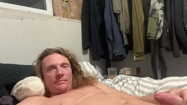 Snapshot of redone8in chatting on February 7, 3:45 am redone8in online show from February 7, 3:45 am