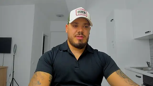 ZackMasterss online show from September 14, 9:39 pm