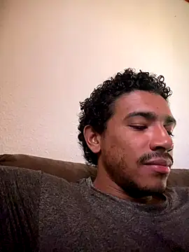 Mineirinho043 online show from September 10, 2:16 pm