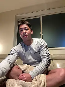 kouitichan online show from March 7, 6:00 pm