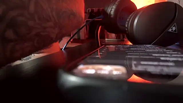 BadJewfucks online show from April 20, 2:47 am