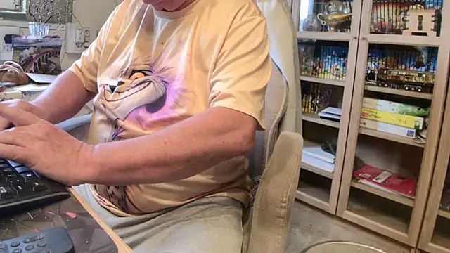 barenfan online show from April 15, 6:08 pm