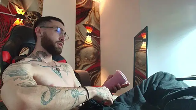 Luke davis01 online show from September 25, 1:54 pm