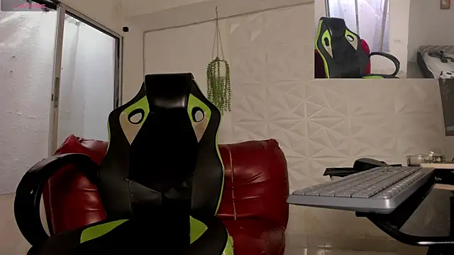 blackdirty420 online show from September 29, 8:05 pm