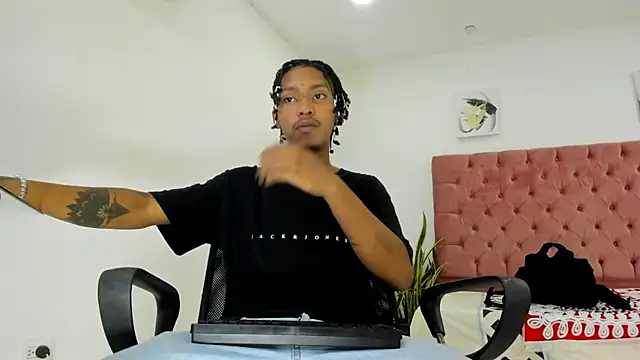 blackdirty420 online show from March 18, 3:55 pm