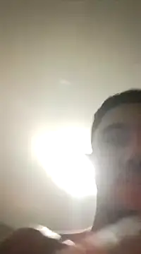 Snapshot of shuelldin chatting on February 6, 9:22 am shuelldin online show from February 6, 9:22 am