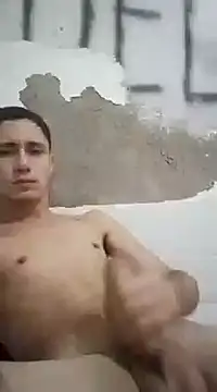 Snapshot of shuelldin chatting on March 12, 2:45 pm shuelldin online show from March 12, 2:45 pm