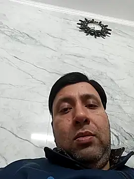 innocentboy1987 online show from February 17, 3:09 pm