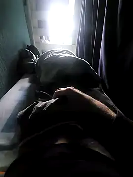 And25bn online show from February 8, 11:33 am