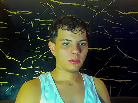 Alessandro 1610 online show from May 17, 5:48 am