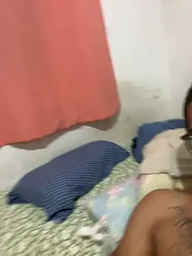 Diegodelicia online show from June 4, 5:13 am
