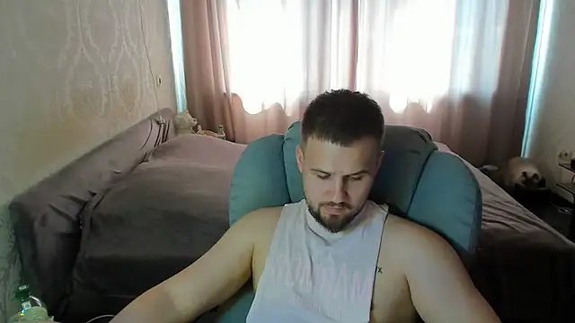 Vladik b online show from June 26, 9:01 am