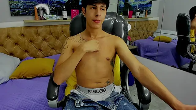 Estiv18  online show from September 21, 2:23 am