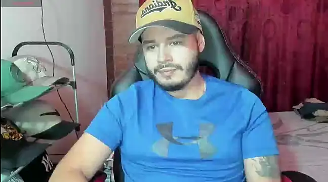 Snapshot of ragnar_lothbrok777 chatting on March 13, 12:48 am ragnar lothbrok777 online show from March 13, 12:48 am