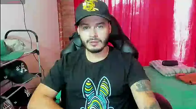 Snapshot of ragnar_lothbrok777 chatting on March 5, 7:50 pm ragnar lothbrok777 online show from March 5, 7:50 pm