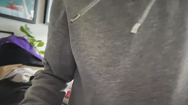 MikymikeBBWD online show from March 26, 2:43 pm