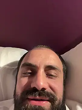 Snapshot of morfeoX chatting on March 20, 9:35 pm morfeoX online show from March 20, 9:35 pm