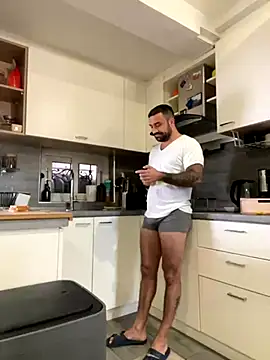 Snapshot of morfeoX chatting on October 10, 6:40 am morfeoX online show from October 10, 6:40 am