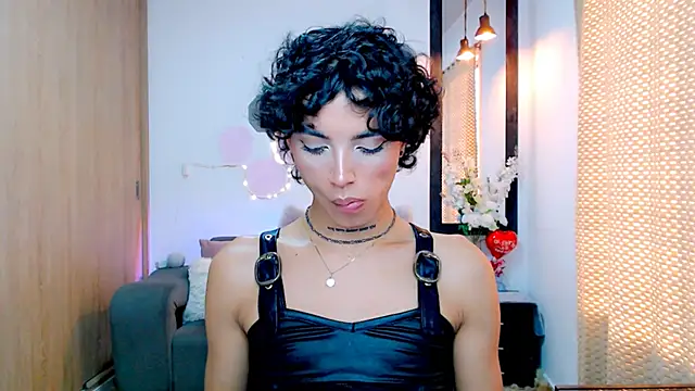 nilam valker online show from March 8, 9:40 pm