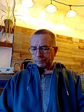 Xavspank2 online show from November 13, 9:36 am