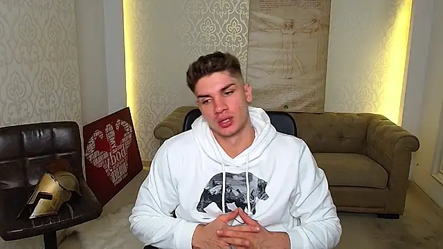 MaxKaiden online show from October 4, 6:51 am