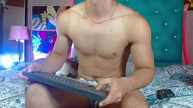 LiamAndrewzz online show from May 26, 8:54 am