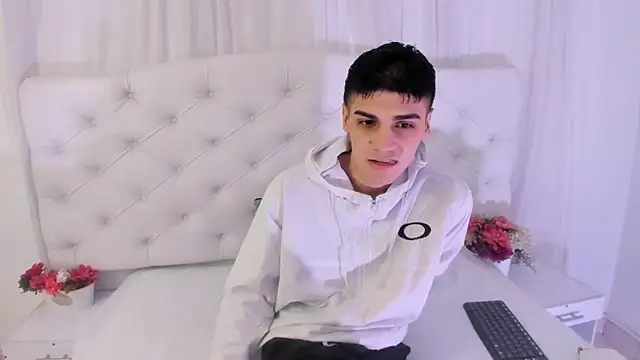 frank jhonsson online show from October 2, 7:29 pm