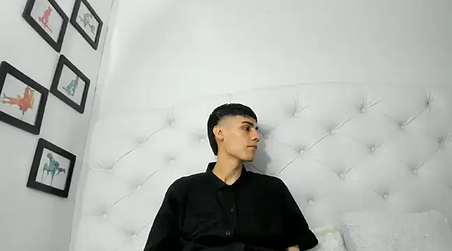 frank jhonsson online show from March 8, 12:06 pm