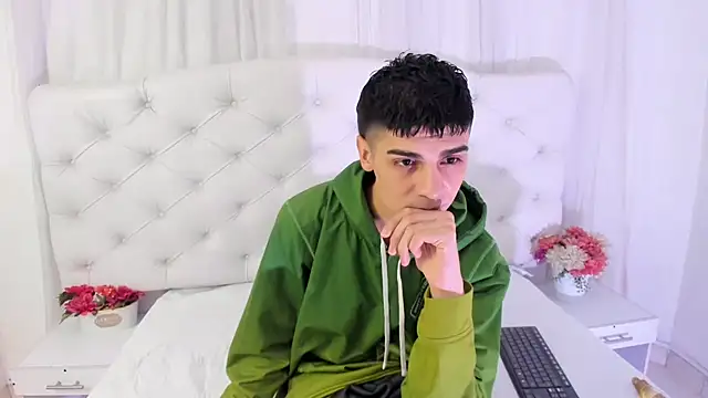 frank jhonsson online show from September 18, 7:16 pm