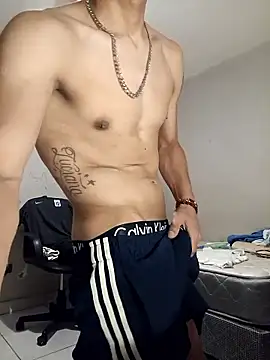 LeonRoots online show from January 11, 10:24 pm